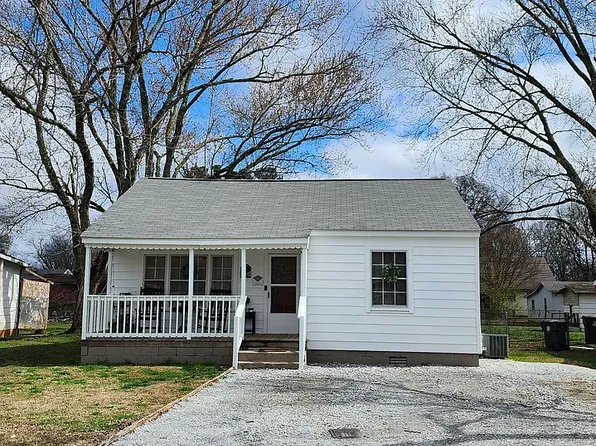 712 Sanders St, Athens, AL 35611