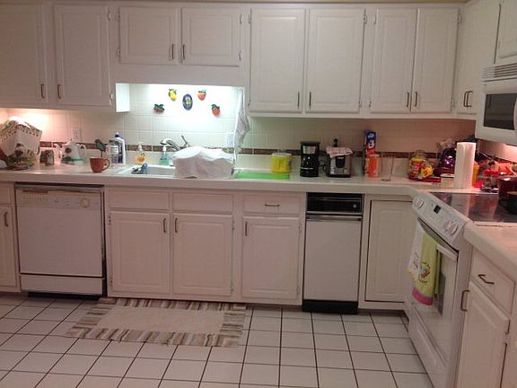 5th image of 618 Carriage Dr