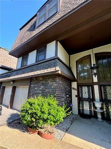 10229 Cedarbrooke Ln, Kansas City, MO, 64131