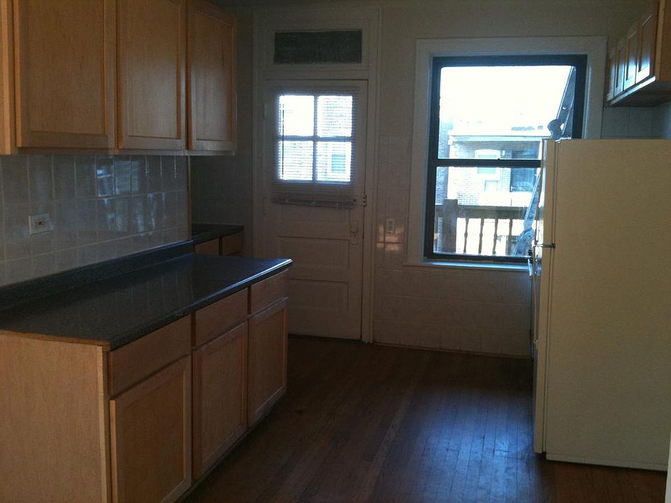 2nd image of 6441 N Hamilton Ave #3rd