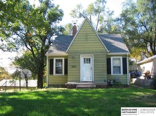 405 Oak St, Louisville, NE 68037