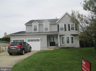 25 Snowfield Dr, Glassboro, NJ 08028