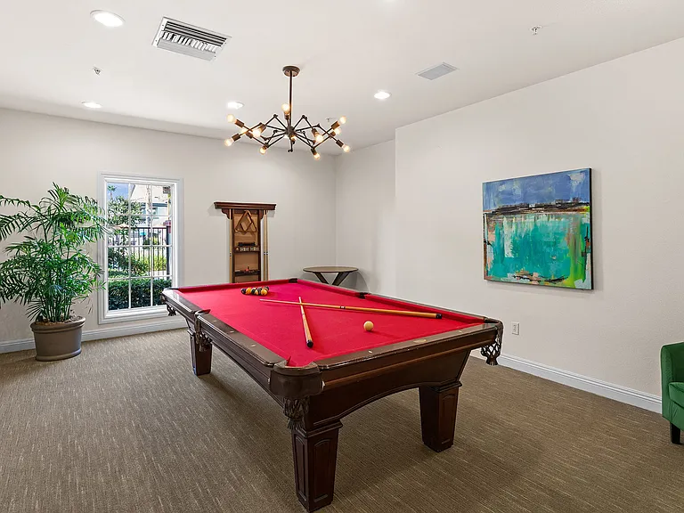 Barton Vineyard Apartments — Photo 5