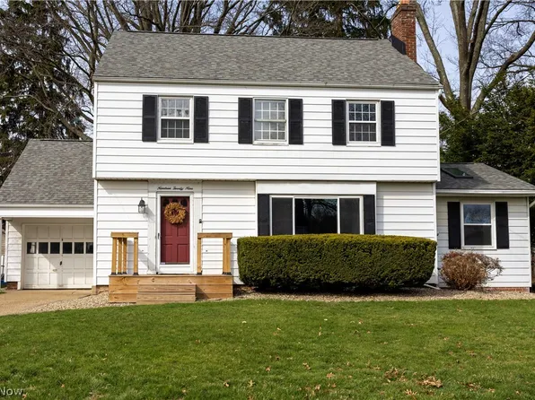 1929 36th St NW, Canton, OH 44709