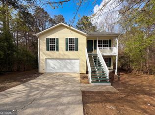 6460 River Hill Dr, Flowery Branch, GA 30542