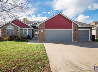 4423 SW Misty Harbor Ave, Topeka, KS 66610