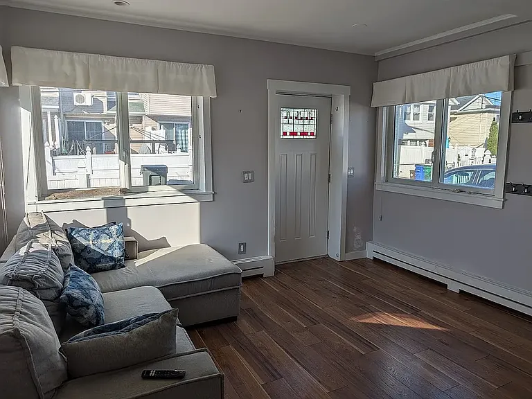 30 Neptune St #1 — Photo 4