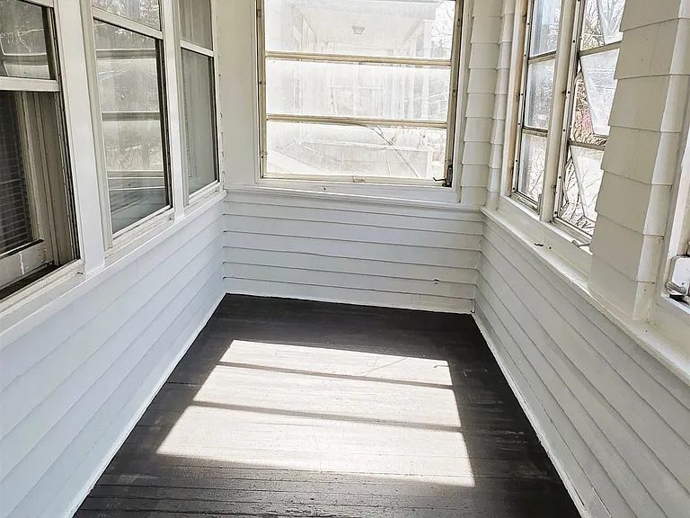 143 Main St #2 — Photo 12
