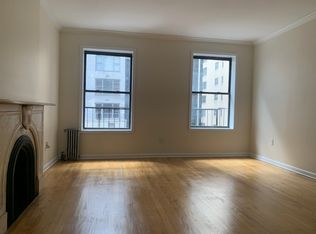 60 W 50th St #4B, New York, NY 10020