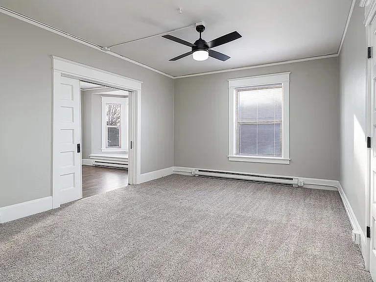 Elegant Renovation! HUGE 1 Bed 1 Bath Available Now! — Photo 15