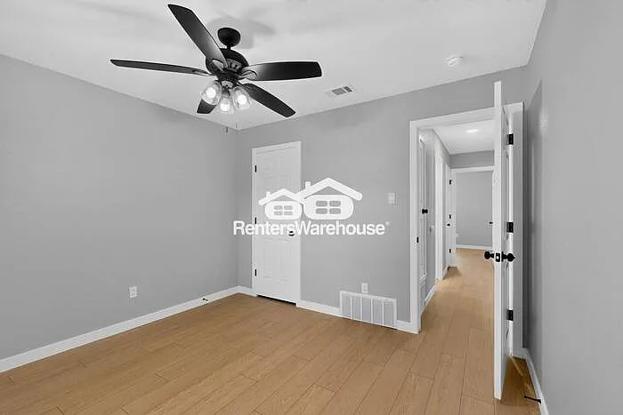 3945 Spoonwood Ln — Photo 28
