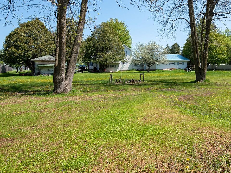 1125 McDonald St, Oconto, WI 54153 MLS 50275802 Zillow