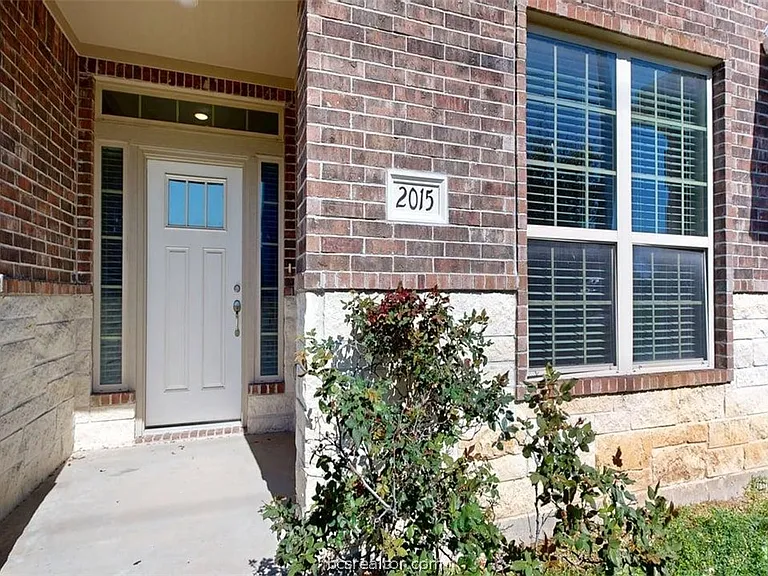 2021 Harvey Mitchell Pkwy S — Photo 2