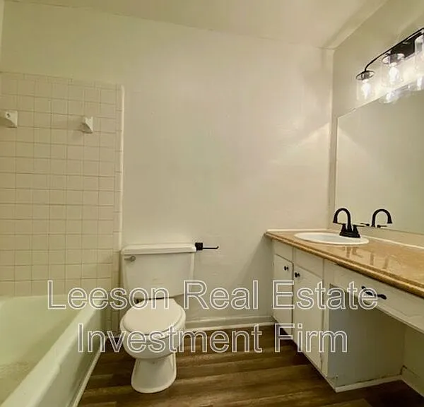 121 Tooke Dr — Photo 11