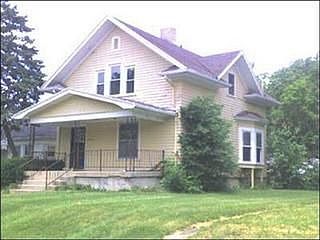 1st image of 1033 Cherry Dr