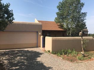6 Fonda Way, Santa Fe, NM 87508