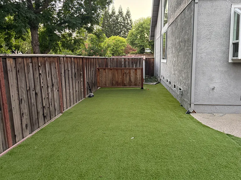 10 Windsor Ct — Photo 14