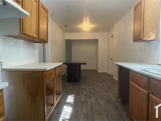5th image of 2055 Eslava Ln