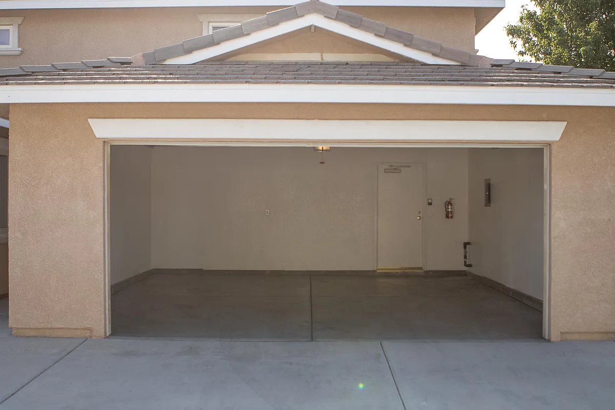 Full 2 car garage that leads into laundry room then kitchen - 1953 Marie Ave
