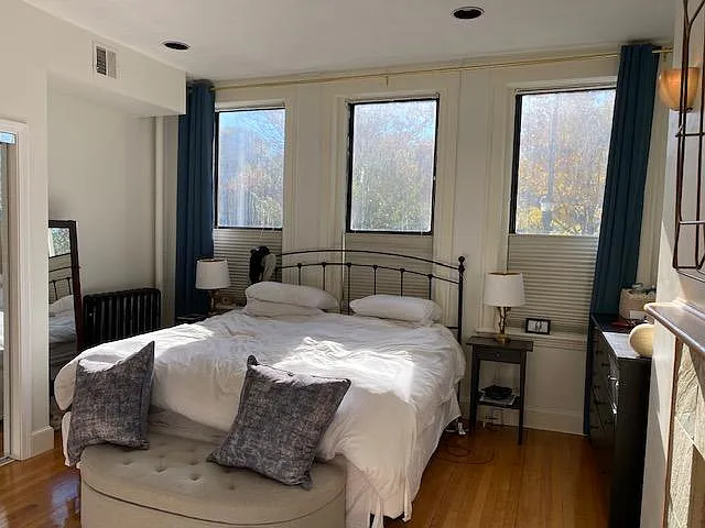 1038 Beacon St #100 — Photo 8