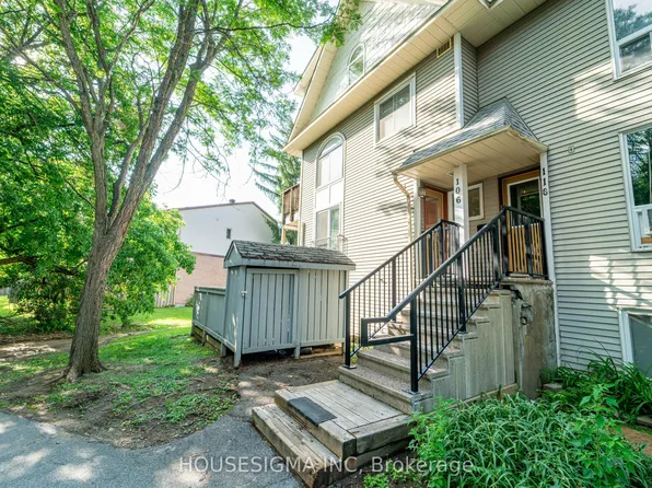 106 Tanguay Ct, Ottawa, ON K2L 3W7