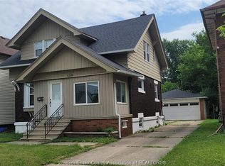 452 Campbell Ave, Windsor, ON N9B 2H4