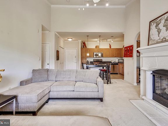 5th image of 12957 Centre Park Cir APT 403