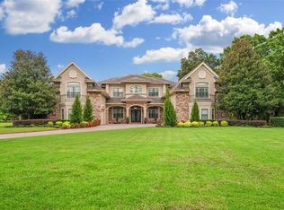 2504 Mexican Sun Dr, Lutz, FL 33559