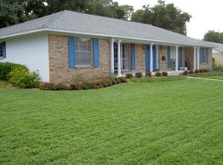 345 Spring Lake Hills Dr, Altamonte Springs, FL 32714