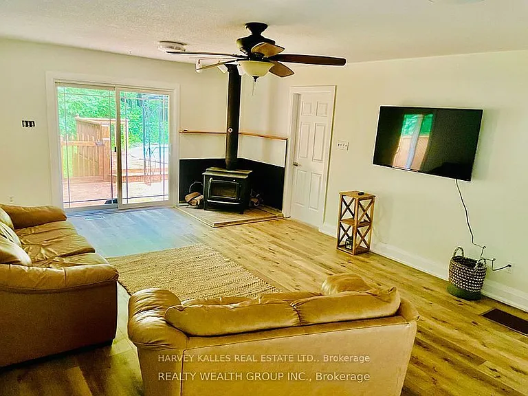 3934 Alcina Ave — Photo 11