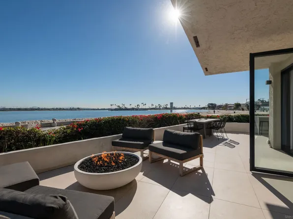 3930 Bayside Walk, San Diego, CA 92109