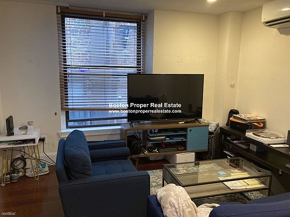 497 Beacon #8 Boston - Back Bay Unit Photo 4