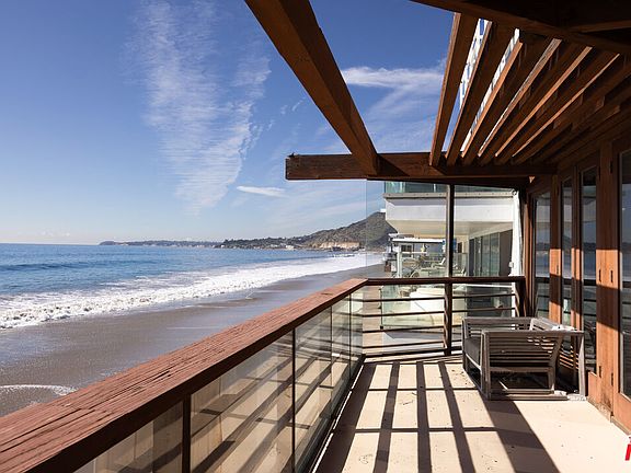 5th image of 25266 Malibu Rd