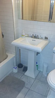 Rented by New York Residence | media 16