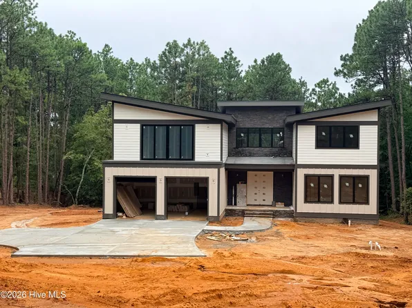 243 Hill Road, Southern Pines, NC 28387