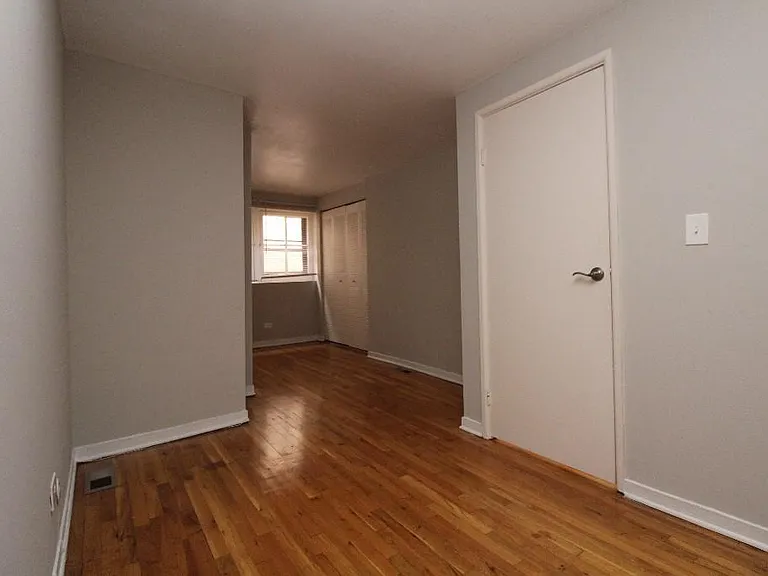 2306 N Clark St #4S — Photo 10