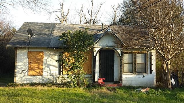 1st image of 1410 Oakley Ave