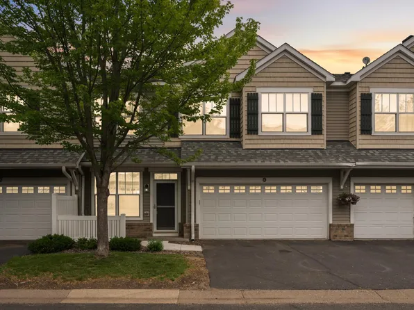 3049 Chamberlain St N #6, Maplewood, MN 55109