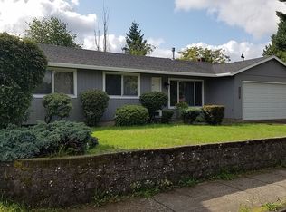 19914 NE Holladay St, Portland, OR 97230