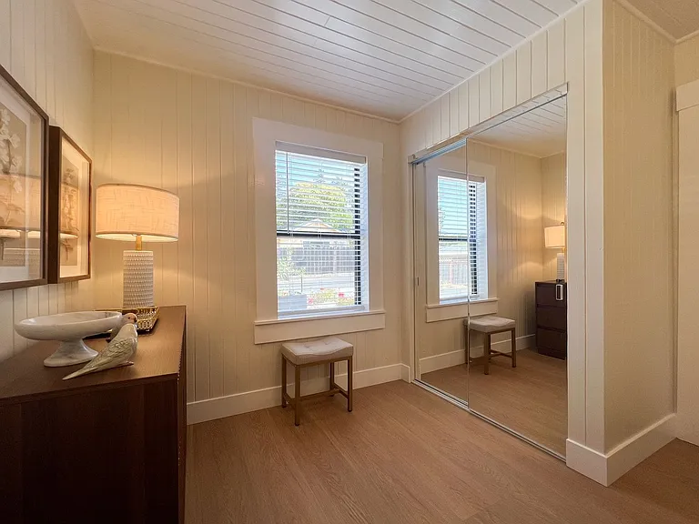 25 Berna Ave — Photo 16