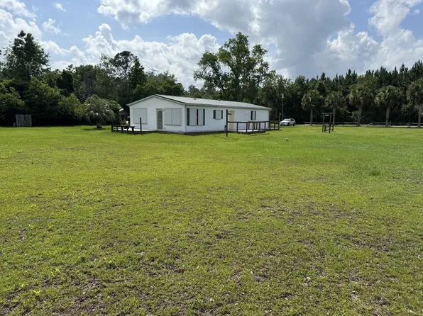 111 J K Moore Rd, Crawfordville, FL 32327