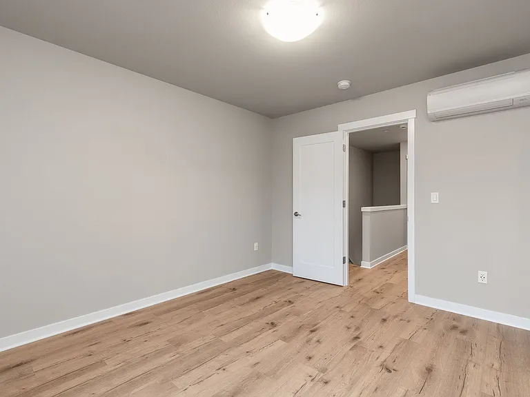 15423 Admiralty Way #B7 — Photo 22