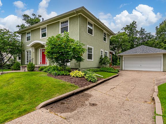 2nd image of 308 Forest Rd