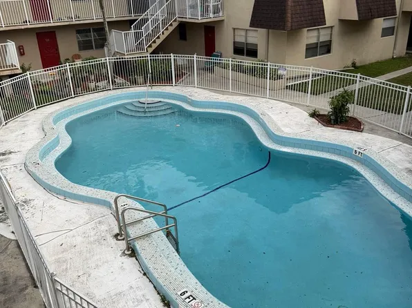 4524 SW 54th St APT 603, Fort Lauderdale, FL 33314