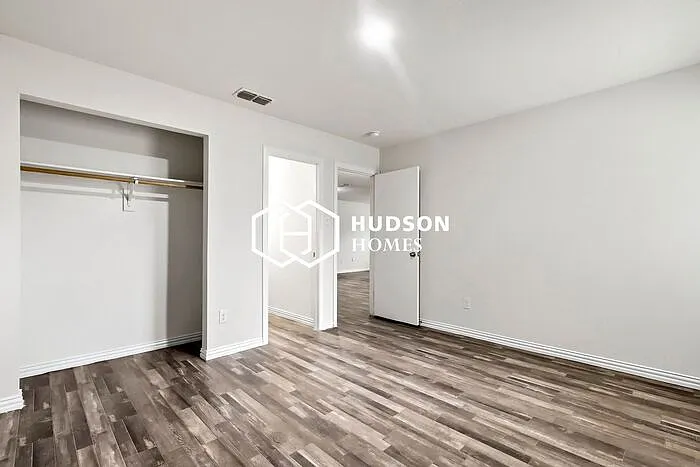 2701 Vogt St — Photo 9