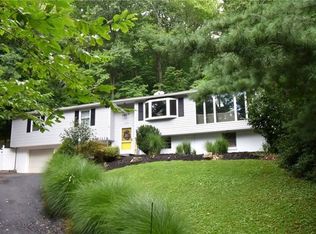 270 Kelley Rd, Washington, PA 15301