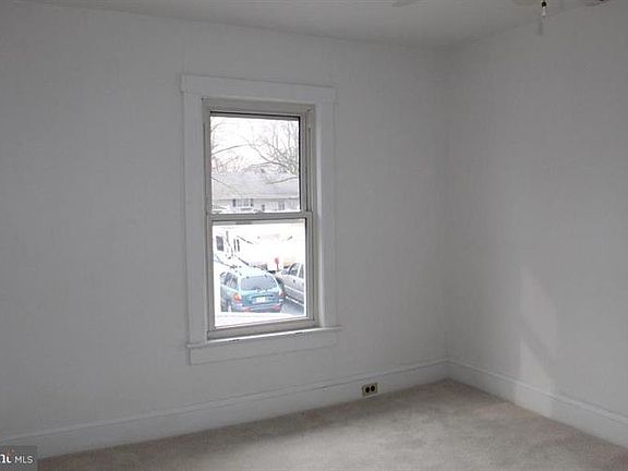5th image of 1125 Mantua Pike