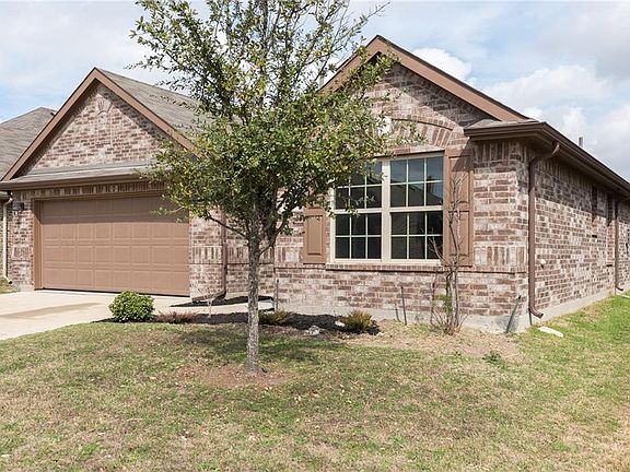 2nd image of 1124 Crest Meadow Dr