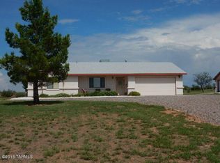 655 S J Six Ranch Rd, Benson, AZ 85602