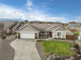 171 Petal Ln, Sequim, WA 98382